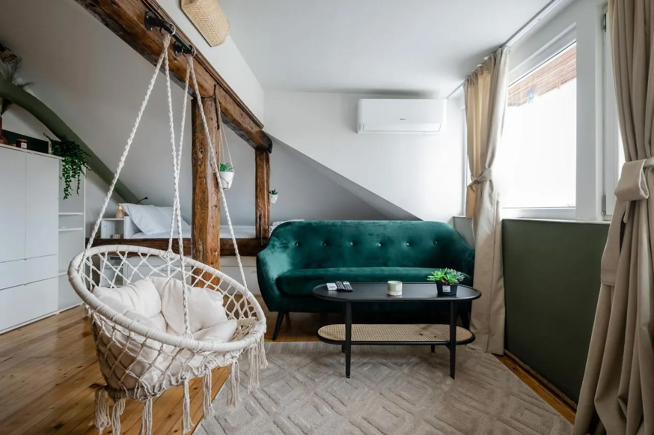 Sky-View Studio With Cozy Boho Vibes By Flat Mаnager Sofia Apartment